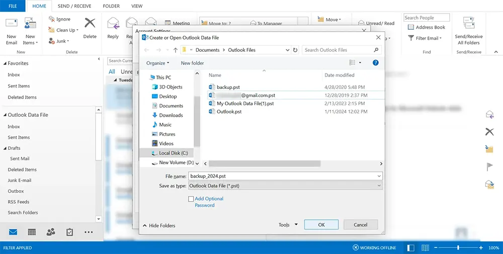 Naming and saving new PST file in Outlook